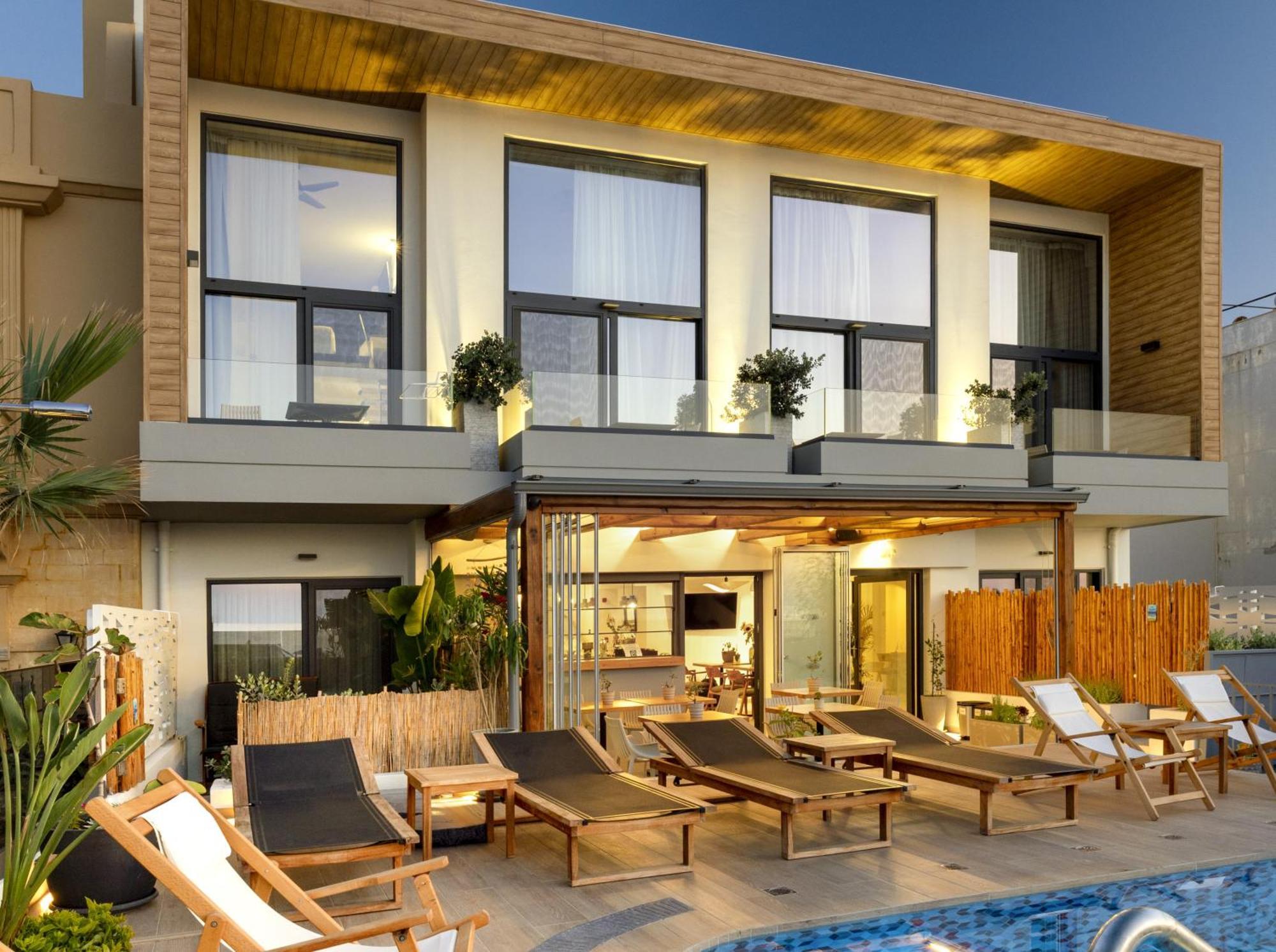 Calla Luxury Seafront Suites 罗希姆诺 外观 照片