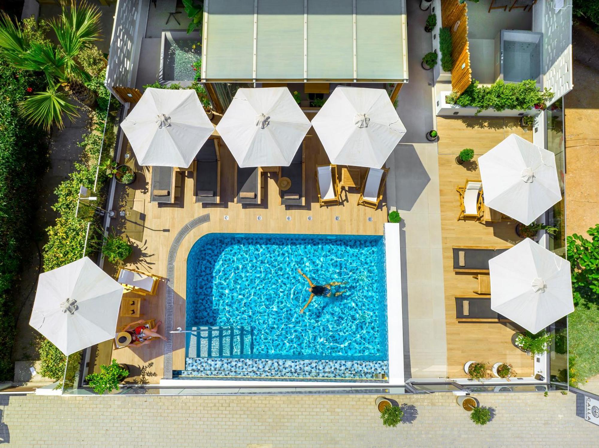 Calla Luxury Seafront Suites 罗希姆诺 外观 照片